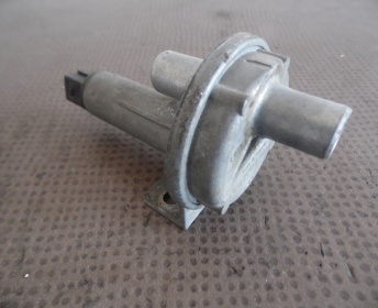 COMMANDE AIR ADDITIONNEL 0280140132 PORSCHE 944-1 2,5