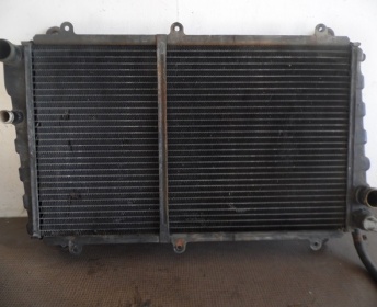 RADIATEUR REFROIDISSEMENT 477121251A PORSCHE 924