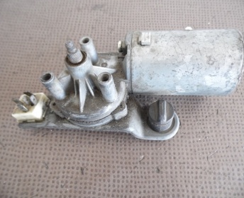 MOTEUR ESSUIE-GLACE 61611366527 BMW E21