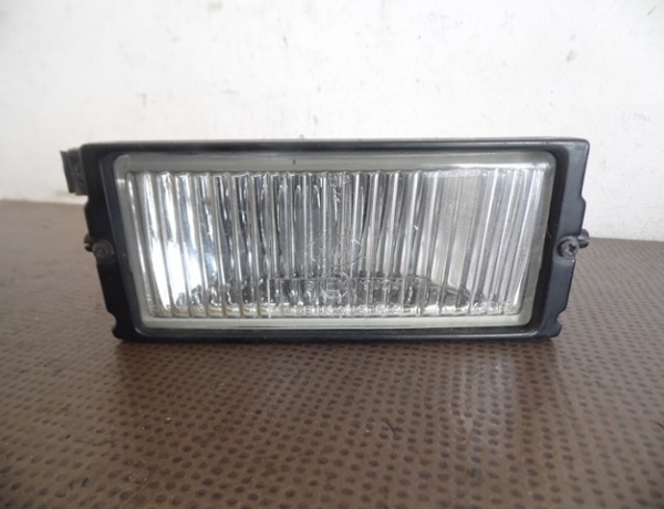 ANTIBROUILLARD DROIT 63171375066 BMW E24 & E23