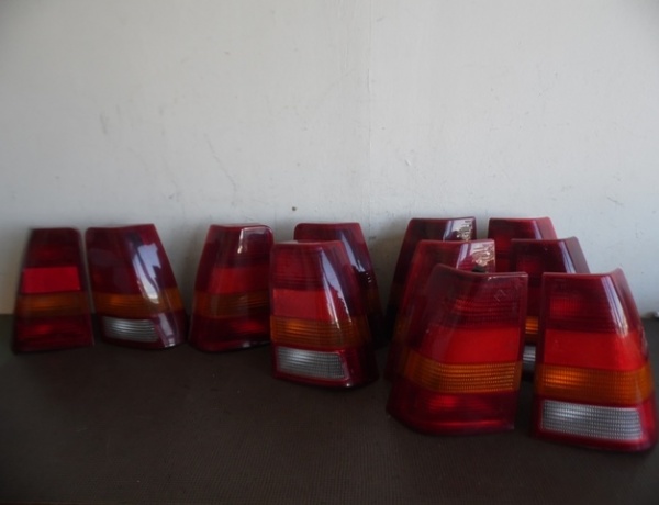 FEUX ARRIERE OPEL KADETT E