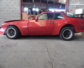 PIECES PORSCHE 944